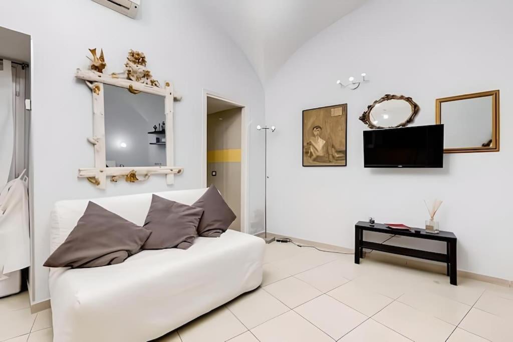 Al Ghetto Da Sarah Apartment Rome Bagian luar foto