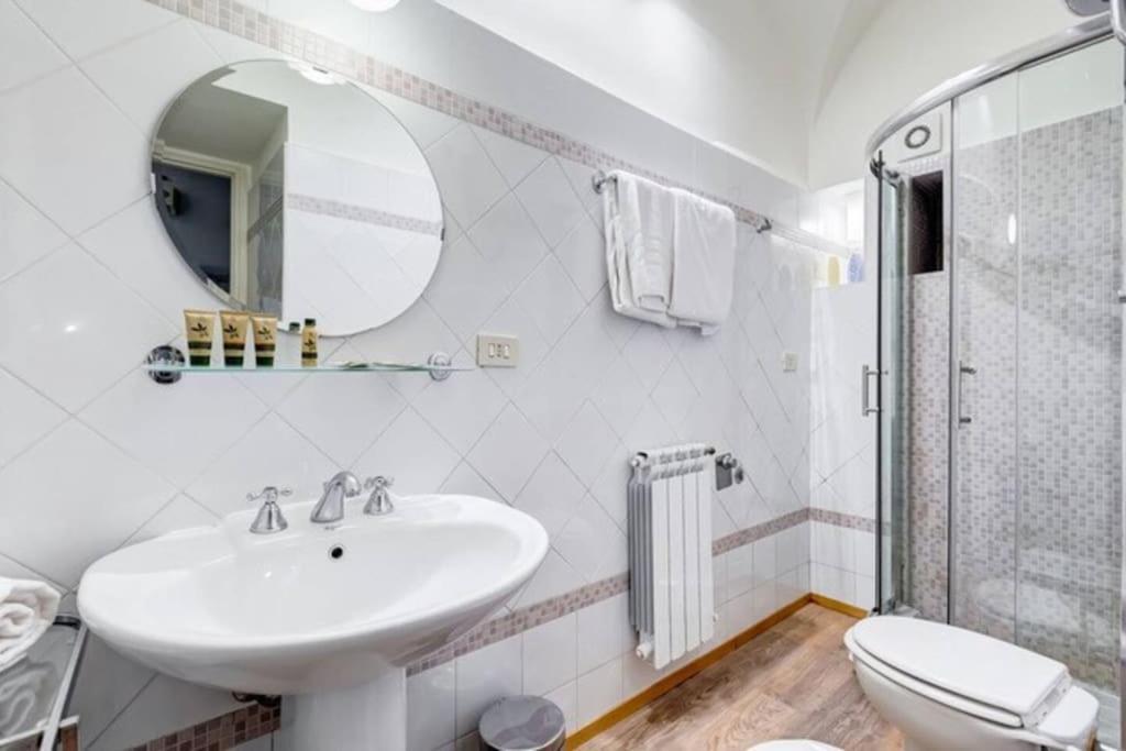 Al Ghetto Da Sarah Apartment Rome Bagian luar foto