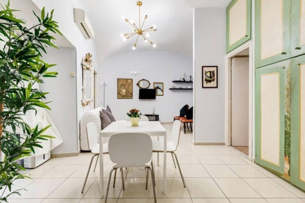 Al Ghetto Da Sarah Apartment Rome Bagian luar foto
